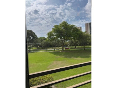 SPACIOUS 1 BDRM/1.5 BATH CONDO IN THE HEART OF AVENTURA on Turnberry Isle Resort and Club in Florida - for sale on GolfHomes.com, golf home, golf lot