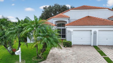 Come take a look at this great all age villa located in on  in Florida - for sale on GolfHomes.com, golf home, golf lot