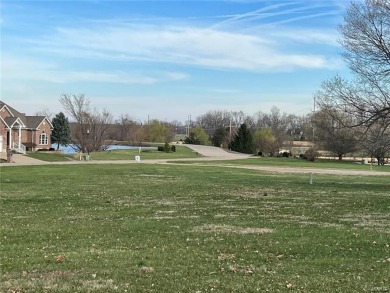Exclusive subdivision adjacent to golf course and lake on Crown Pointe Golf Club in Missouri - for sale on GolfHomes.com, golf home, golf lot