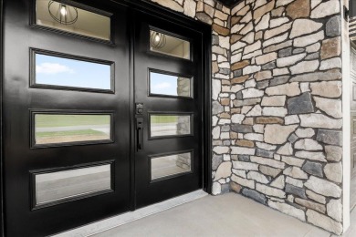 Experience uparalled luxury living in The Oaks of London Golf on Crooked Creek Golf Club in Kentucky - for sale on GolfHomes.com, golf home, golf lot