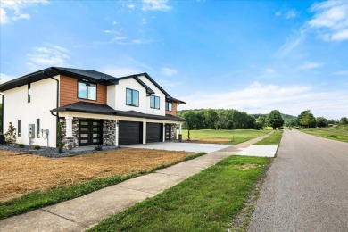 Experience uparalled luxury living in The Oaks of London Golf on Crooked Creek Golf Club in Kentucky - for sale on GolfHomes.com, golf home, golf lot