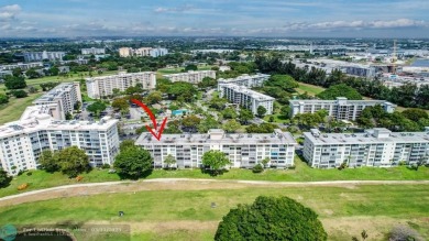 Completely and magnificently updated PENTHOUSE unit with on Palm-Aire Country Club and Resort - Palms in Florida - for sale on GolfHomes.com, golf home, golf lot