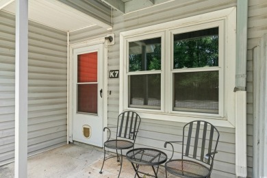 Don't miss this great opportunity to own a cozy 1-bedroom on Arrowhead Country Club in South Carolina - for sale on GolfHomes.com, golf home, golf lot
