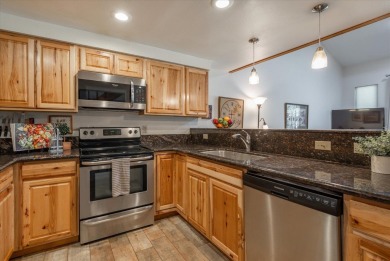 Charming 3-Bedroom Townhome with Loft in Prime Tahoe Donner on Tahoe Donner Golf Course in California - for sale on GolfHomes.com, golf home, golf lot