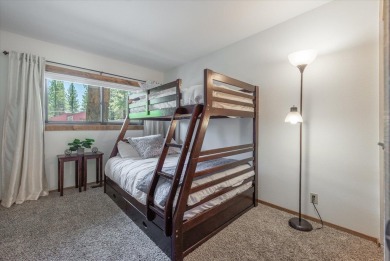 Charming 3-Bedroom Townhome with Loft in Prime Tahoe Donner on Tahoe Donner Golf Course in California - for sale on GolfHomes.com, golf home, golf lot