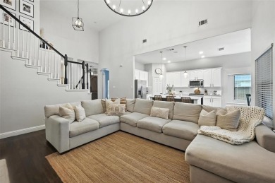 Gorgeous and move-in ready, this 3-bedroom, 2.5-bath home with a on Lantana Golf Club in Texas - for sale on GolfHomes.com, golf home, golf lot