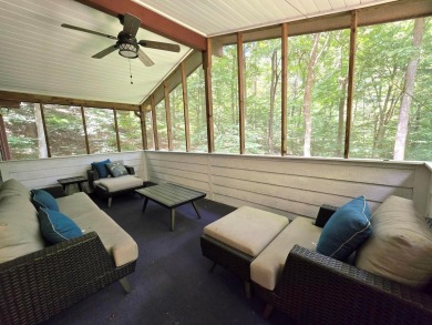 Beautifully updated 3 bed/3 bath cabin in Hide-A-Way Hills on Hide-A-Way Hills Golf Club in Ohio - for sale on GolfHomes.com, golf home, golf lot