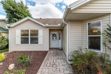 Welcome to a charming slice of The Villages lifestyle, where on Glenview Championship Golf and Country Club in Florida - for sale on GolfHomes.com, golf home, golf lot