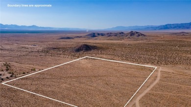 Large residential/agricultural lot ready to make your own! With on Valle Vista Golf Course in Arizona - for sale on GolfHomes.com, golf home, golf lot