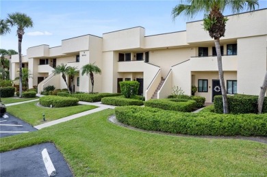 Immaculate 2BR/2BA Condo overlooking the 4th hole - Heritage on Heritage Ridge Golf Club in Florida - for sale on GolfHomes.com, golf home, golf lot