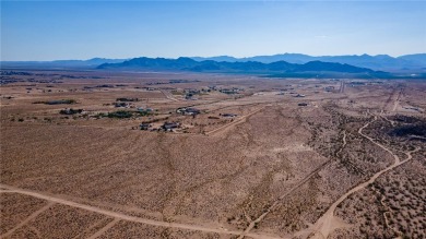 Large residential/agricultural lot ready to make your own! With on Valle Vista Golf Course in Arizona - for sale on GolfHomes.com, golf home, golf lot