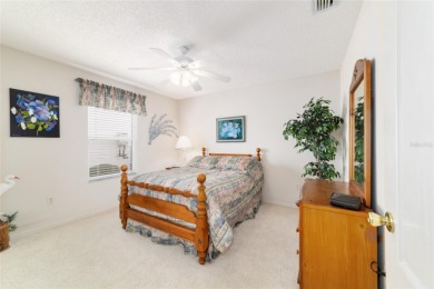 This well-maintained 3 bedroom, 2 bath, CYPRESS model in the on The Links of Spruce Creek in Florida - for sale on GolfHomes.com, golf home, golf lot