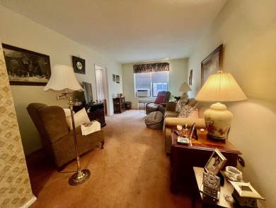 Charming JR4 2-Bedroom Apartment on the Top Floor. Welcome to on Forest Park Golf Course in New York - for sale on GolfHomes.com, golf home, golf lot