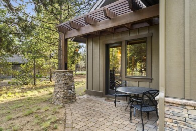 Welcome to effortless luxury and timeless design in this on Sunriver Caldera Springs Golf Course in Oregon - for sale on GolfHomes.com, golf home, golf lot