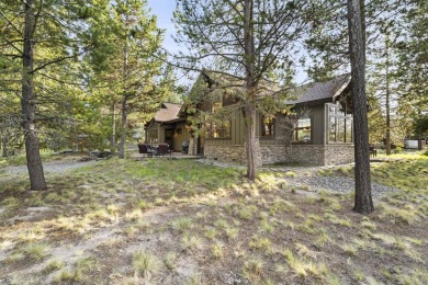 Welcome to effortless luxury and timeless design in this on Sunriver Caldera Springs Golf Course in Oregon - for sale on GolfHomes.com, golf home, golf lot