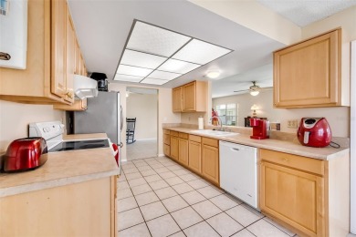 PRICE TO SELL!  This Lovely and Well Maintained Home in Popular on Mainlands Golf Club in Florida - for sale on GolfHomes.com, golf home, golf lot