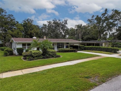 Under contract-accepting backup offers. Where practicicality on Babe Zaharias Golf Course in Florida - for sale on GolfHomes.com, golf home, golf lot