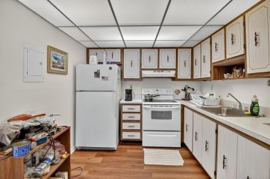 Charming, fully furnished 1st floor corner unit in Kings Point on Kings Point Golf -Flanders Way in Florida - for sale on GolfHomes.com, golf home, golf lot