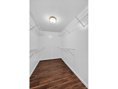 Beautiful ranch with split floor plan on nearly 1/2 an acre in a on Lake Saint Louis Par 3 in Missouri - for sale on GolfHomes.com, golf home, golf lot