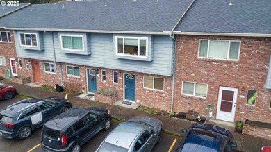 Best setting in Country Club Estates. This townhouse style condo on  in Oregon - for sale on GolfHomes.com, golf home, golf lot