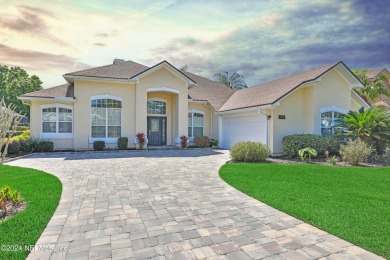 Come see this amazing pool home in the highly sought after on Jacksonville Golf and Country Club in Florida - for sale on GolfHomes.com, golf home, golf lot