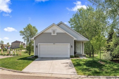**** Nearly New Luxury Living with Over $15K in 
 on Eagle Valley Golf Course in Minnesota - for sale on GolfHomes.com, golf home, golf lot