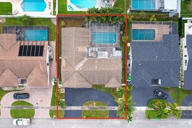 Rare spacious ranch-style home in Sunrise Golf Village offering on Sunrise Lakes Phase IV Golf Course in Florida - for sale on GolfHomes.com, golf home, golf lot