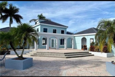 Beautiful and well-maintained 1 bedroom, 1 bathroom condo on Eagle Ridge Golf and Tennis Club in Florida - for sale on GolfHomes.com, golf home, golf lot