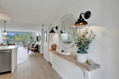 Beautifully renovated 2-bedroom condo sold fully furnished and on Palm-Aire Country Club and Resort - Palms in Florida - for sale on GolfHomes.com, golf home, golf lot
