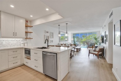 Beautifully renovated 2-bedroom condo sold fully furnished and on Palm-Aire Country Club and Resort - Palms in Florida - for sale on GolfHomes.com, golf home, golf lot