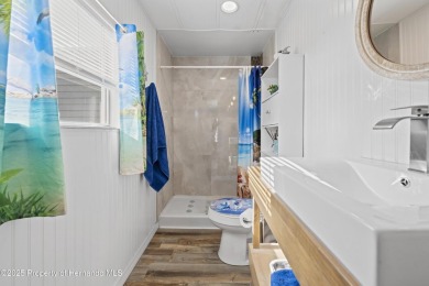 **MOVE-IN READY** REMODELED 3/2 HOME in Brookridge. Must see on Brookridge Country Club in Florida - for sale on GolfHomes.com, golf home, golf lot