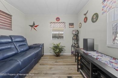 **MOVE-IN READY** REMODELED 3/2 HOME in Brookridge. Must see on Brookridge Country Club in Florida - for sale on GolfHomes.com, golf home, golf lot