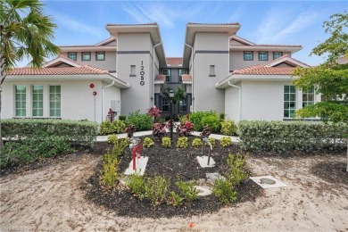 *First Floor and Newer Build* **Move-In Ready Coach Home in the on Gateway Golf and Country Club in Florida - for sale on GolfHomes.com, golf home, golf lot