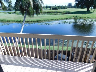 *THE ESCAPE* AT ARROWHEAD--2 BEDROOMS--LOFT STYLE---MASTER on Davie Golf Club in Florida - for sale on GolfHomes.com, golf home, golf lot