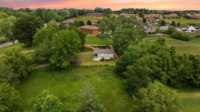 Charming 3BR, 2BA home on an oversized lot with extended private on Somerset Country Club in Kentucky - for sale on GolfHomes.com, golf home, golf lot