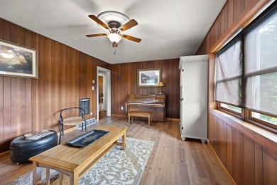 Charming 3BR, 2BA home on an oversized lot with extended private on Somerset Country Club in Kentucky - for sale on GolfHomes.com, golf home, golf lot