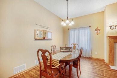 Meticulously maintained 4 bed 3 bath townhome in Sterling South on The Wilds Golf Club in Minnesota - for sale on GolfHomes.com, golf home, golf lot