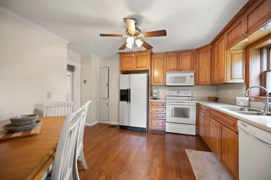 Charming 3BR, 2BA home on an oversized lot with extended private on Somerset Country Club in Kentucky - for sale on GolfHomes.com, golf home, golf lot