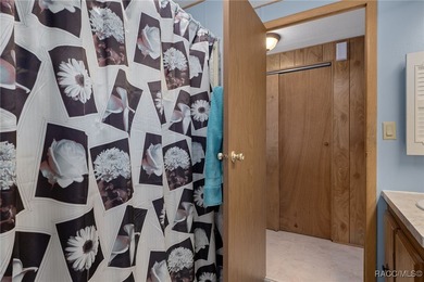 Spacious and well-maintained 2-bedroom, 2-bath home located in a on High Point Golf Club, Inc. in Florida - for sale on GolfHomes.com, golf home, golf lot