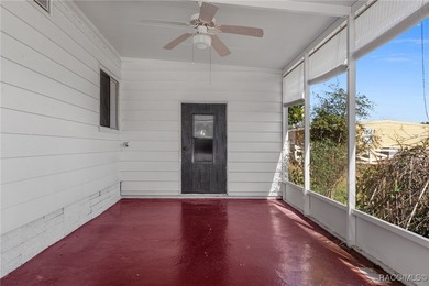 Spacious and well-maintained 2-bedroom, 2-bath home located in a on High Point Golf Club, Inc. in Florida - for sale on GolfHomes.com, golf home, golf lot