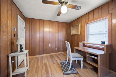 Charming 3BR, 2BA home on an oversized lot with extended private on Somerset Country Club in Kentucky - for sale on GolfHomes.com, golf home, golf lot