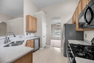 Welcome to this charming and well-maintained 3-bedroom on Shadowmoss Plantation Golf Club in South Carolina - for sale on GolfHomes.com, golf home, golf lot