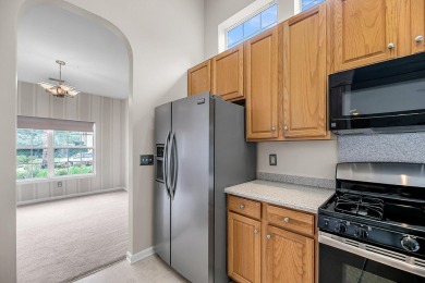 Welcome to this charming and well-maintained 3-bedroom on Shadowmoss Plantation Golf Club in South Carolina - for sale on GolfHomes.com, golf home, golf lot