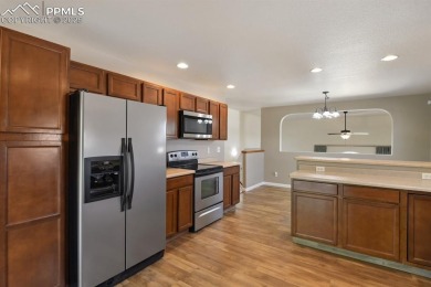 It is time to make this beautiful home yours!! Move-in ready on on Desert Hawk At Pueblo West in Colorado - for sale on GolfHomes.com, golf home, golf lot
