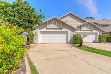 Beautifully updated end-unit 2/2 condo perfectly situated along on Spruce Creek Golf Club in Florida - for sale on GolfHomes.com, golf home, golf lot