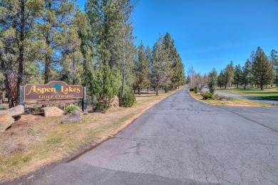 Truly one of the finest lots to build your custom residence on Aspen Lakes Golf Course in Oregon - for sale on GolfHomes.com, golf home, golf lot