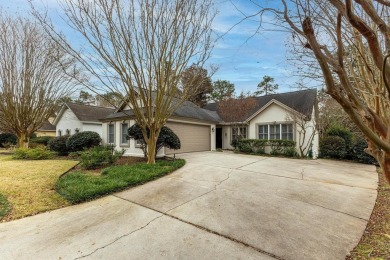 Welcome to this beautifully landscaped 3-bedroom, 2-bathroom on Woodside Plantation Country Club in South Carolina - for sale on GolfHomes.com, golf home, golf lot