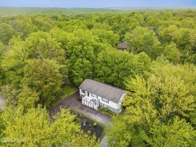 Welcome to 4 Pebble Ct -- a rare gem tucked on a peaceful on The Hideout Golf in Pennsylvania - for sale on GolfHomes.com, golf home, golf lot