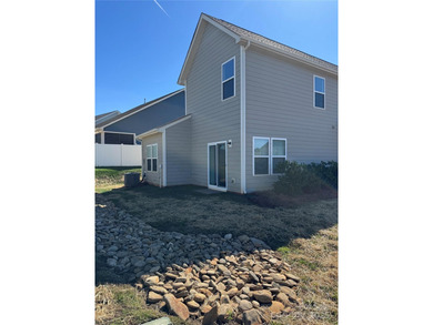 Just Listed check out this amazing 3 bedroom 2.5 bath home in on Edgewater Golf Club in South Carolina - for sale on GolfHomes.com, golf home, golf lot