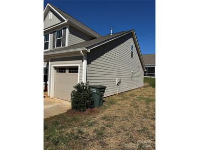 Just Listed check out this amazing 3 bedroom 2.5 bath home in on Edgewater Golf Club in South Carolina - for sale on GolfHomes.com, golf home, golf lot